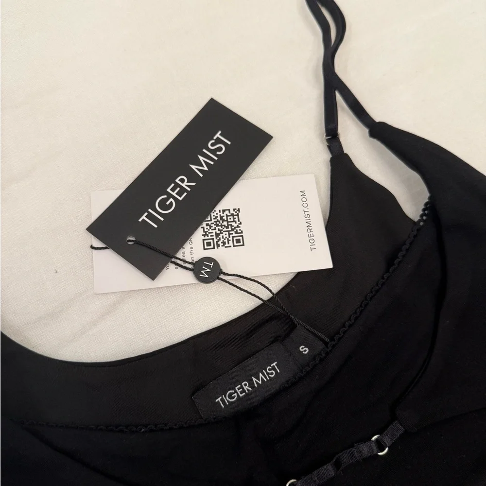 Tiger Mist Black Tank Top - Picture 4 of 5